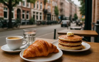 Ontbijten in amsterdam-zuid: start je ochtend met verse croissants, smeuïge pannenkoeken en topkoffie